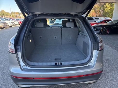 Used 2020 Lincoln Nautilus Reserve image 6