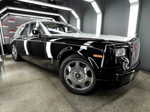 Used 2009 Rolls-Royce Phantom Sedan image 6