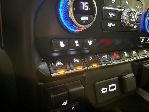 Used 2020 GMC Sierra 1500 AT4 w/ AT4 Premium Package image 27