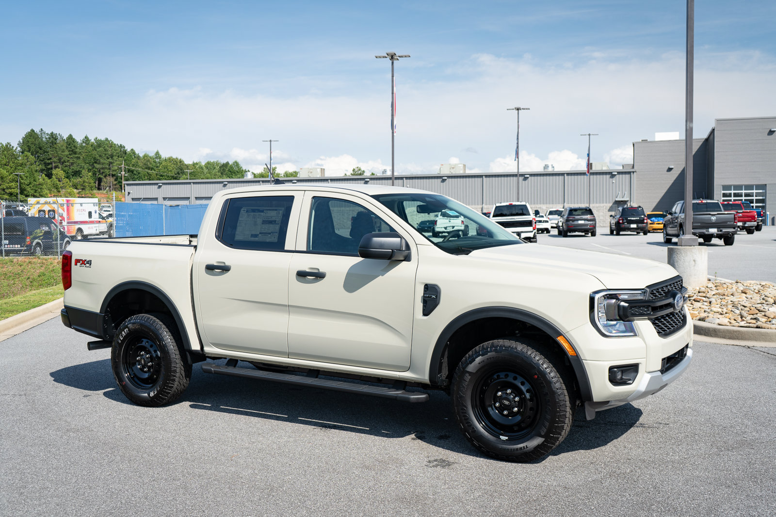 New 2026 Ford Ranger XL w/ FX4 Off-Road Package AWD/4WD image 12