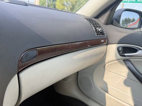 Used 2009 Saab 9-3 2.0T image 32