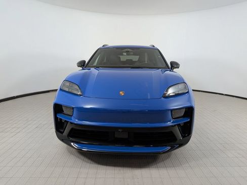 New 2026 Porsche Macan GTS Electric image 6