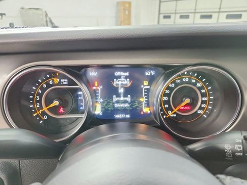 Used 2021 Jeep Wrangler Unlimited Sport image 20