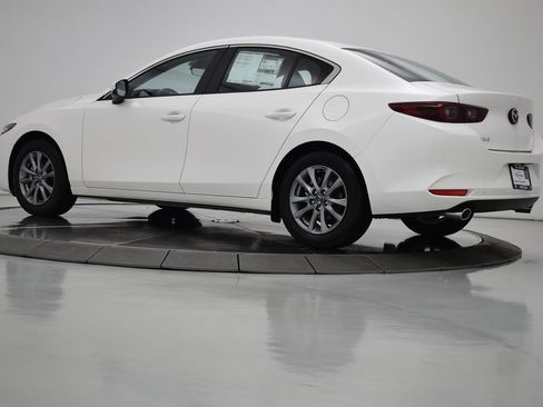 New 2026 MAZDA MAZDA3 s FWD image 18