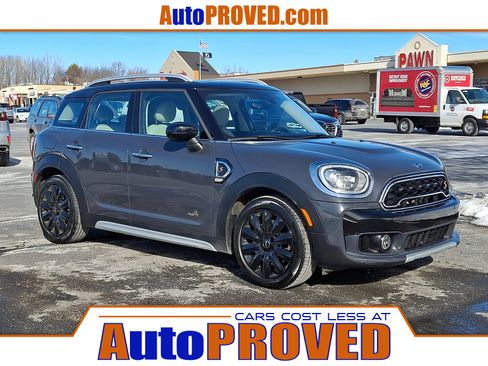 Used 2020 MINI Cooper Countryman S image 1