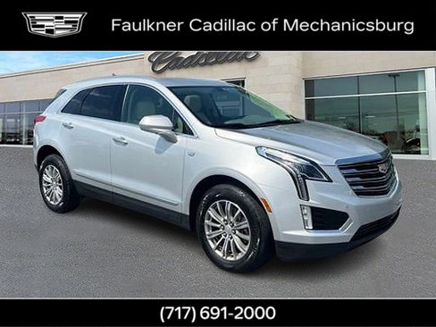 Used 2017 Cadillac XT5 Luxury w/ Driver Awareness Package AWD/4WD image 1