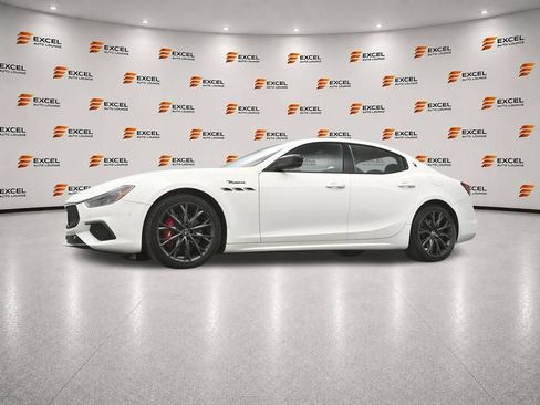 Used 2022 Maserati Ghibli Modena RWD image 47