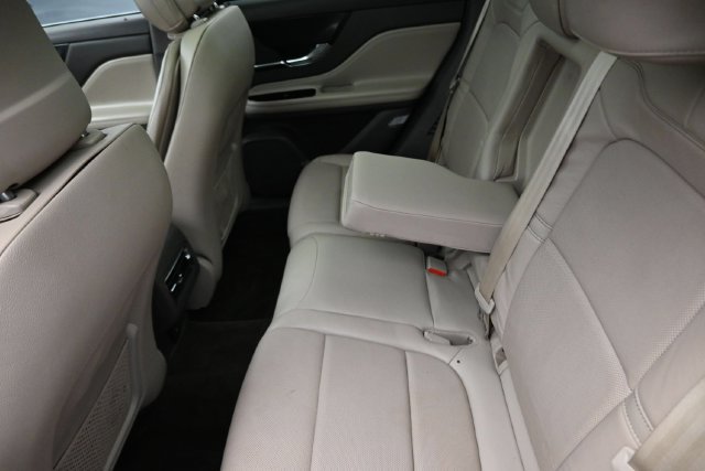 Used 2020 Lincoln Corsair Reserve w/ Appearance Package FWD image 22