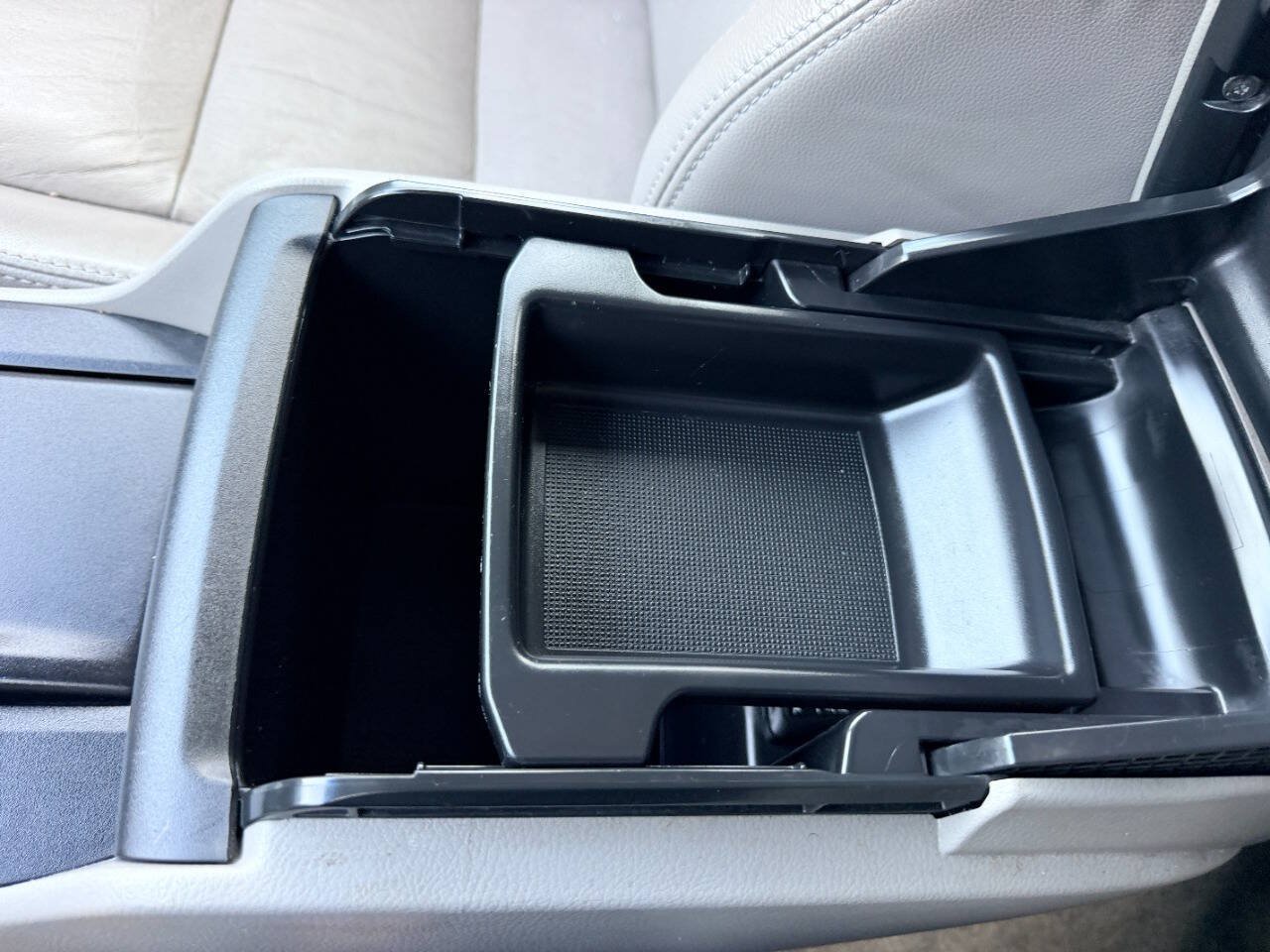 Used 2009 Honda Accord EX-L image 42