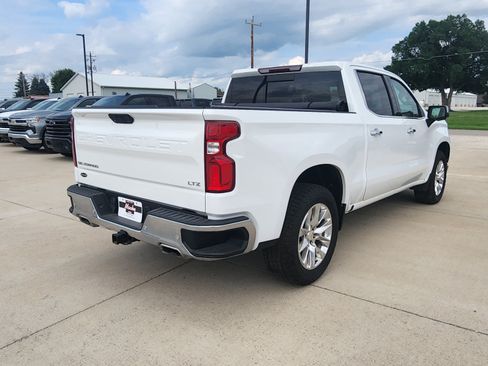 Used 2021 Chevrolet Silverado 1500 LTZ w/ Z71 Off-Road Package AWD/4WD image 5