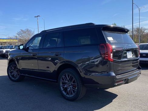 New 2025 Ford Expedition Platinum w/ Stealth Performance Package AWD/4WD image 5