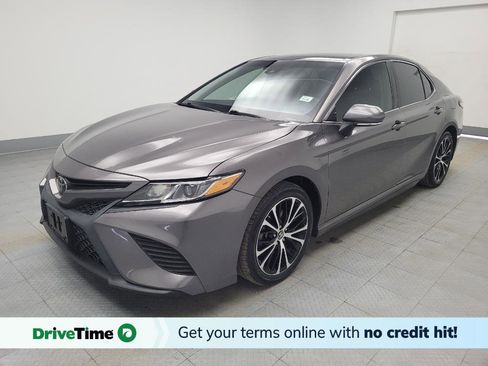 Used 2018 Toyota Camry SE w/ Convenience Package image 1