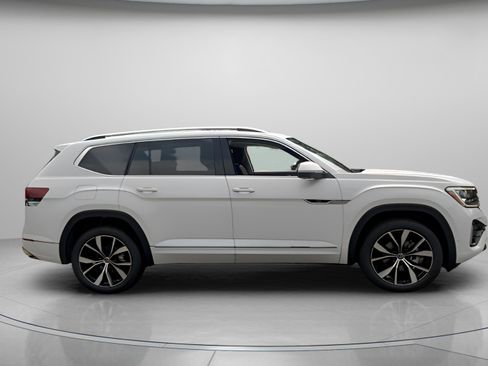 New 2026 Volkswagen Atlas SEL Premium R-Line AWD/4WD image 6