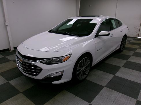 Used 2020 Chevrolet Malibu Premier FWD image 1