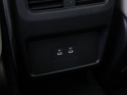 Certified 2025 Nissan Rogue SL image 23