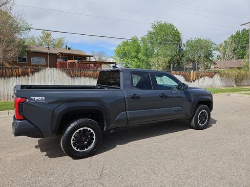 Used 2024 Toyota Tacoma TRD Off-Road AWD/4WD image 3