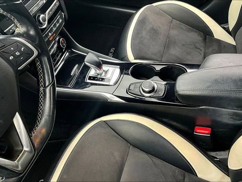 Used 2019 INFINITI QX30 Sport w/ Cargo Package image 15