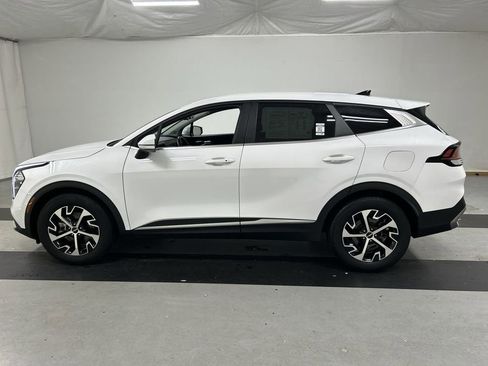 Certified 2023 Kia Sportage EX FWD image 6