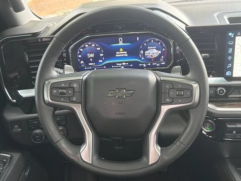 Used 2025 Chevrolet Silverado 1500 RST w/ Redline Edition AWD/4WD image 23
