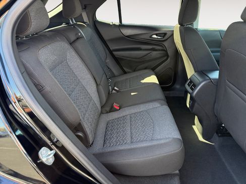 Used 2023 Chevrolet Equinox LT w/ Driver Convenience Package FWD image 18