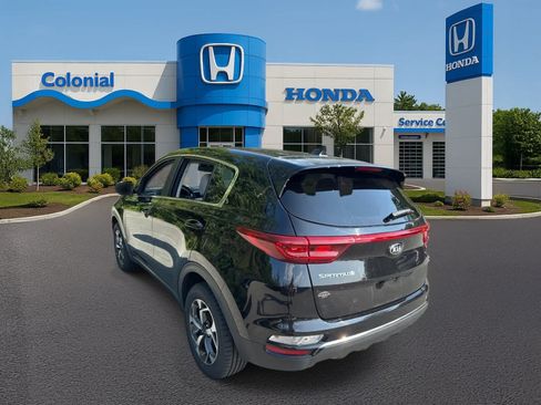 Used 2020 Kia Sportage LX w/ LX Popular Package AWD/4WD image 4