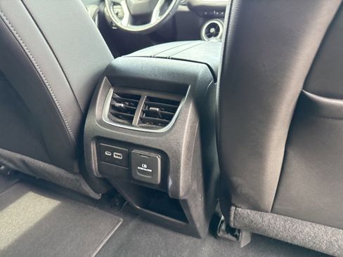 Used 2019 Chevrolet Blazer LT w/ Sun and Wheels Package image 12