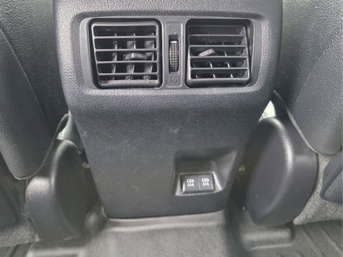 Used 2021 Toyota 4Runner Limited image 19