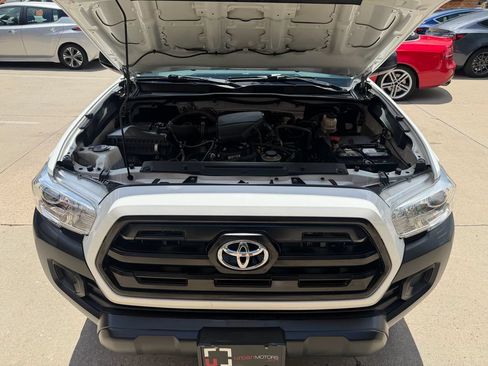 Used 2016 Toyota Tacoma SR RWD image 20