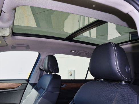 New 2026 Volkswagen Atlas SE image 13