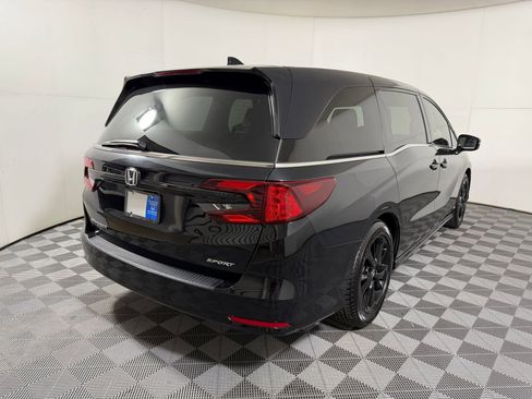 Used 2024 Honda Odyssey Sport image 19