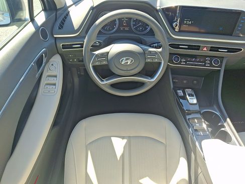 Certified 2023 Hyundai Sonata SEL FWD image 12