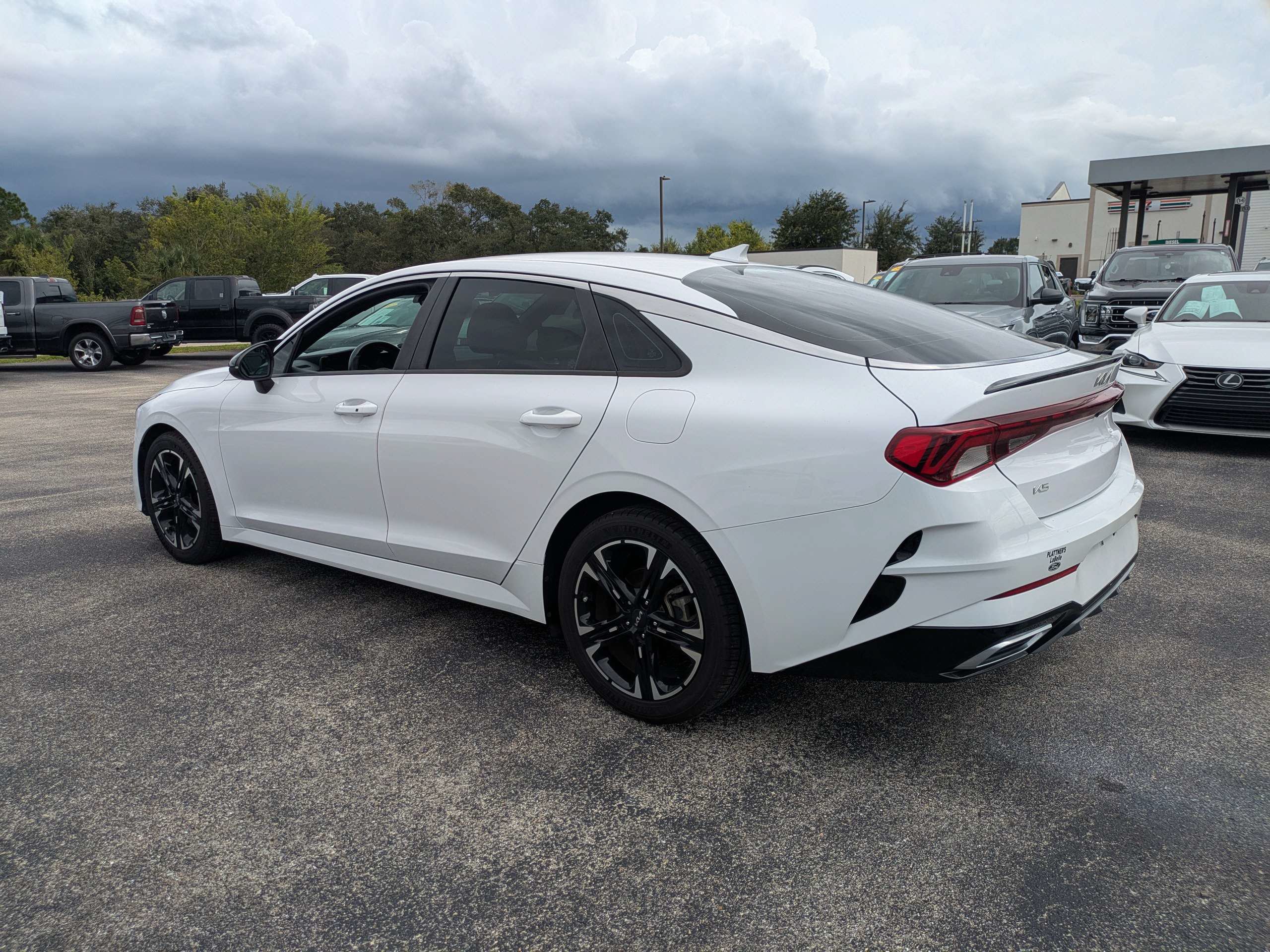 Used 2023 Kia K5 GT-Line w/ GT-Line Premium Package FWD image 6