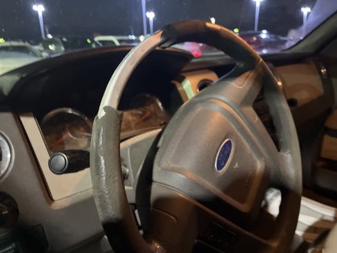 Used 2009 Ford F150 XLT image 27