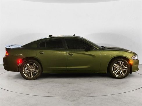 Used 2021 Dodge Charger SXT w/ Blacktop Package image 6