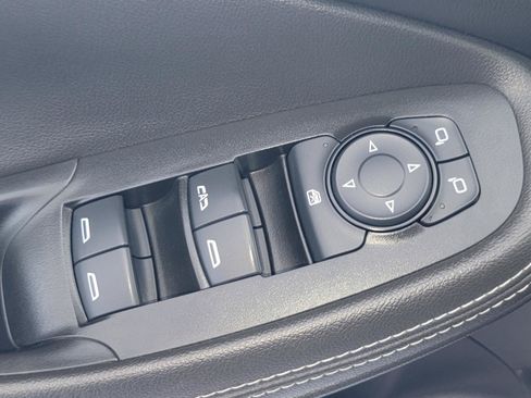 Used 2024 Buick Encore GX Preferred FWD image 29
