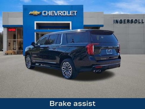 Used 2024 GMC Yukon XL Denali Ultimate w/ LPO, Floor Liner Package AWD/4WD image 32