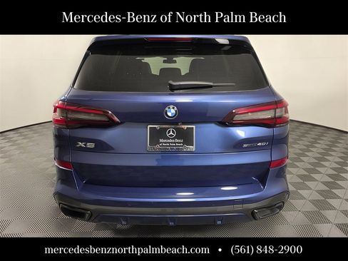 Used 2022 BMW X5 sDrive40i w/ M Sport Package image 5