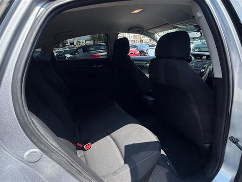 Used 2019 Honda Civic LX image 9