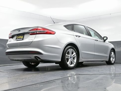 Used 2018 Ford Fusion S image 48