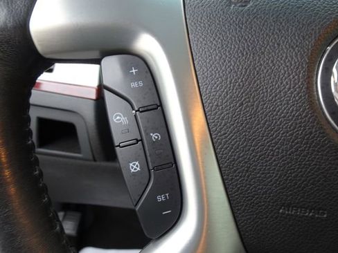 Used 2013 Cadillac Escalade EXT Premium image 27