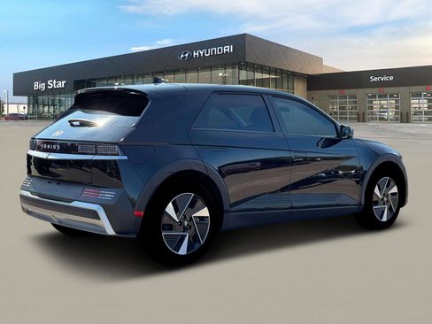 New 2026 Hyundai Ioniq 5 SE RWD image 8