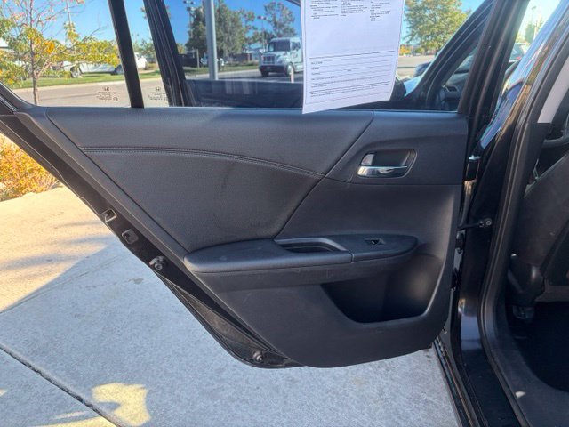 Used 2013 Honda Accord EX image 17