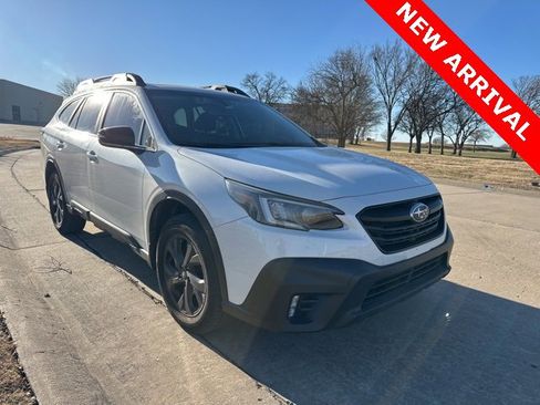 Used 2021 Subaru Outback Onyx Edition XT w/ Popular Package #2 image 1