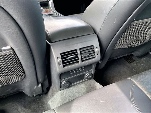 Used 2017 Jaguar XE First Edition image 28