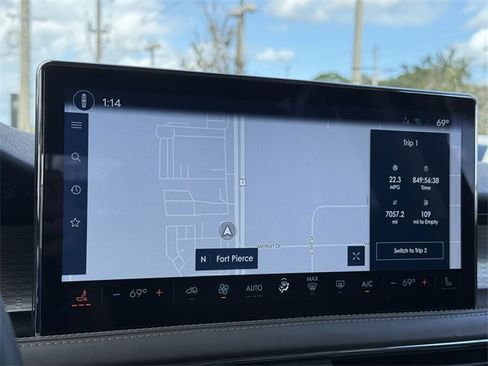 Used 2023 Lincoln Corsair FWD image 26
