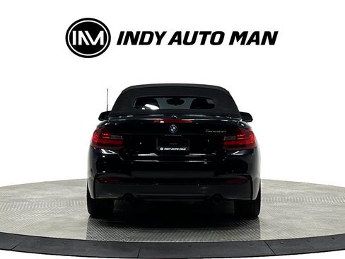 Used 2016 BMW M235i Convertible RWD image 5