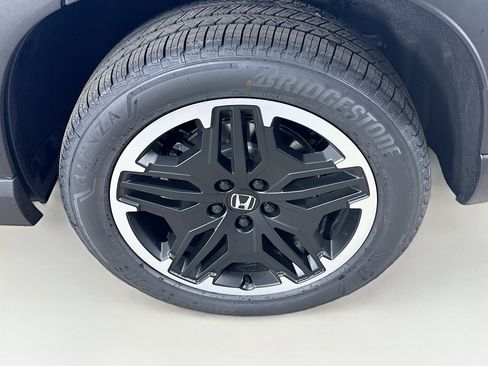 New 2026 Honda Pilot Touring image 40