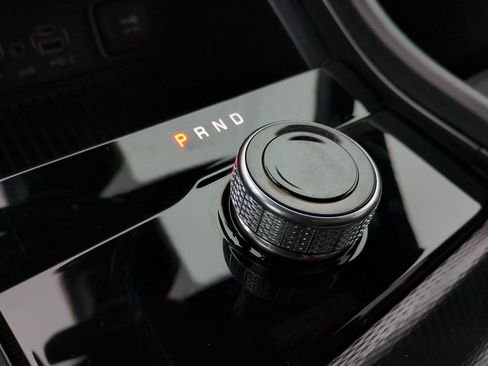 New 2026 Jeep Grand Cherokee Limited w/ Luxury Tech Group II image 21