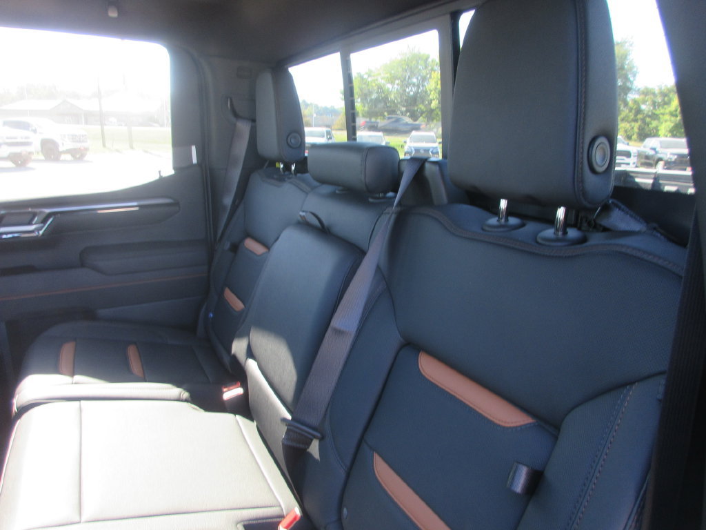 New 2026 GMC Sierra 1500 AT4 w/ AT4 Premium Package AWD/4WD image 14