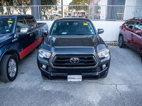 Used 2023 Toyota Tacoma SR5 image 5